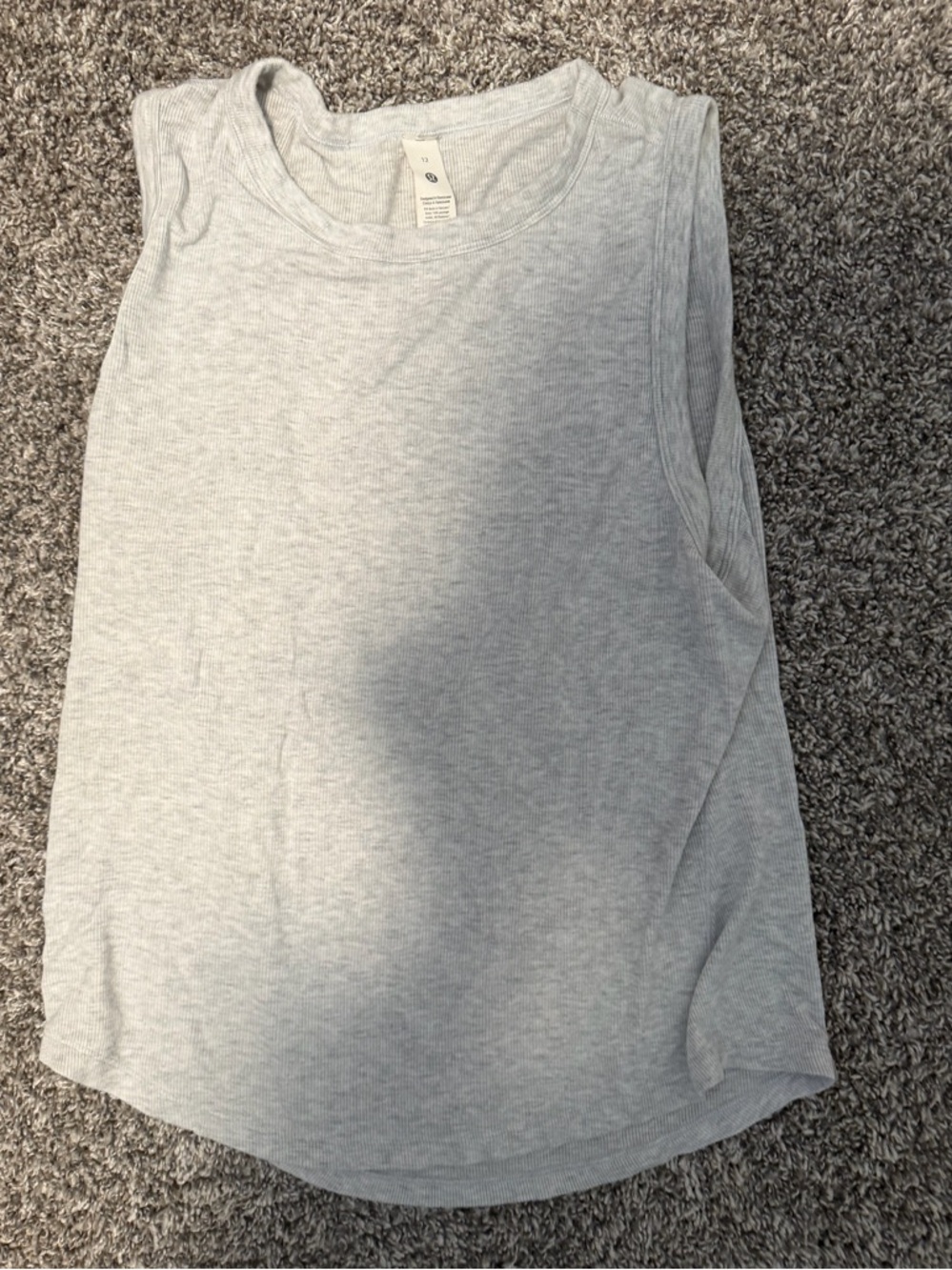 Lululemon tank